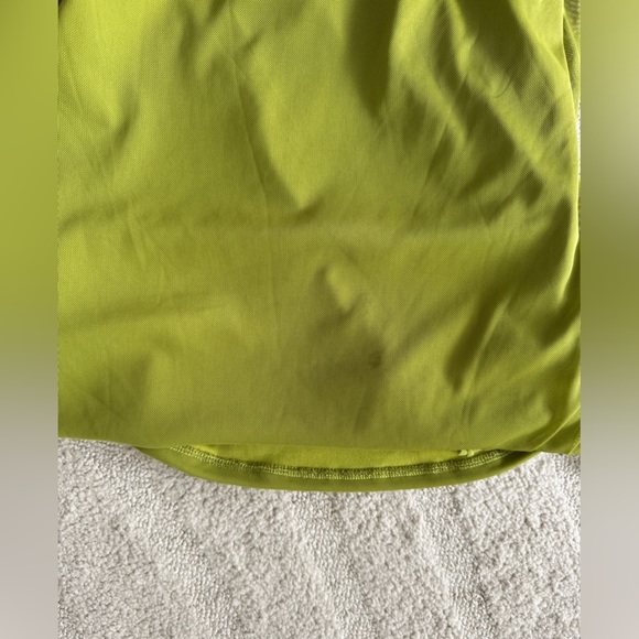 PrettyLittleThing Lime Green Backless Dress - Picture 7 of 10